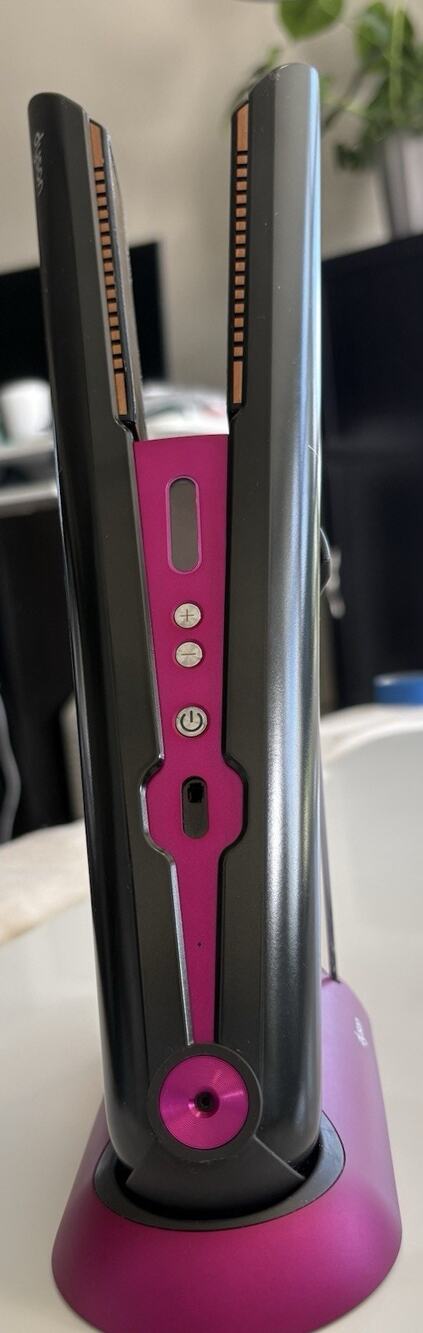 Dyson Corrale HS03 Cordless Hair Straightener Fuchsia Dock Charger WORKS READ